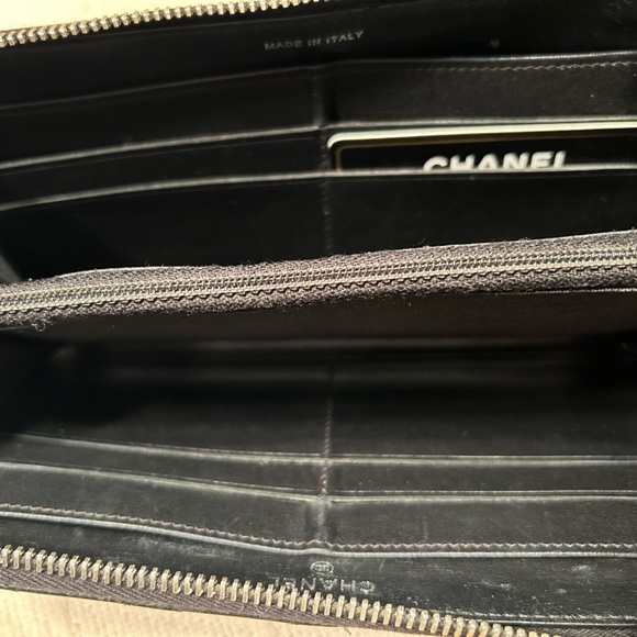 Chanel Quilted Long Zip Wallet - Picture 6 of 9